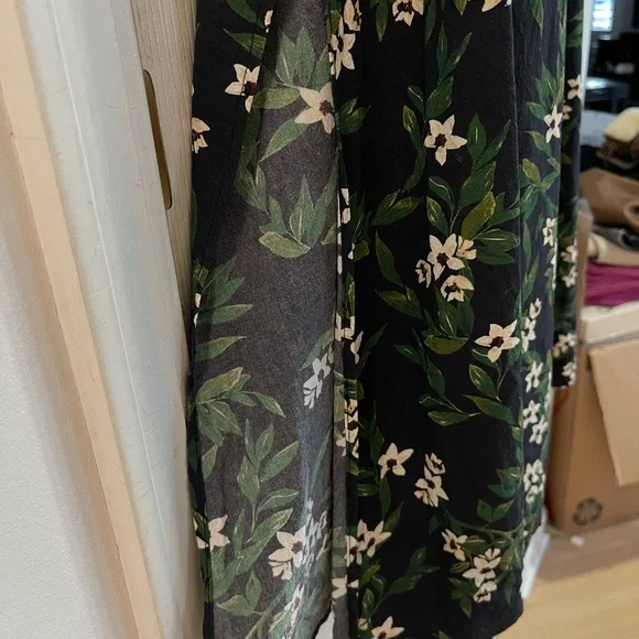 Marine Layer Dark Green Floral Maxi Dress - Picture 2 of 4
